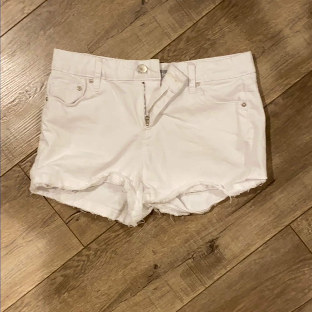 white jean shorts
